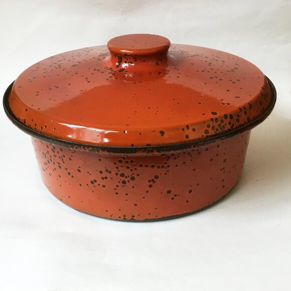 Vintage Hanova of Pasadena Red Orange Lava Enamel Casserole Lidded Pot - Picture 3 of 16